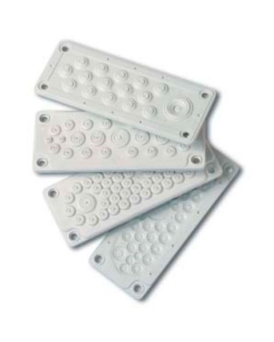 Ввод кабельный пластик DKC R5HTC25 в Оренбурге Полки для шкафов и стоек Pintop.ru