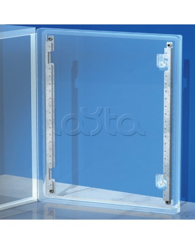 Рейки дверные, вертикальные, для шкафов CE В=600мм, 1 упаковка - 2шт. DKC R5S60 в Оренбурге Аксессуары для лотков Pintop.ru