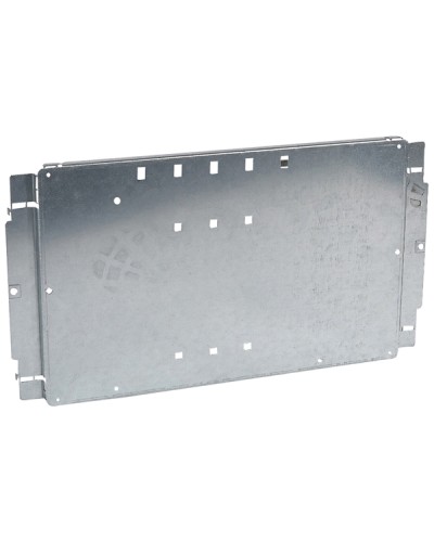 Пластина Legrand 020207 в Оренбурге Щиты электрические Pintop.ru