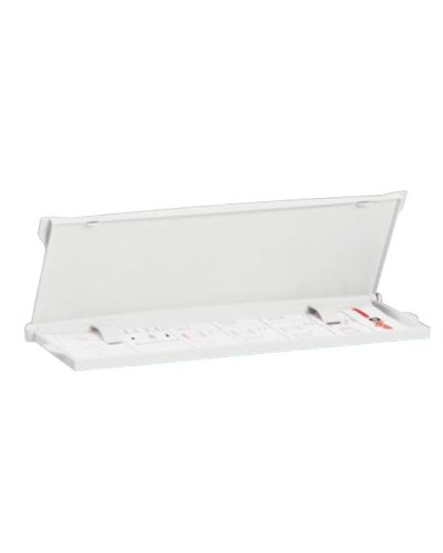 Карман для схем закрытый Legrand 036582 в Оренбурге Полки для шкафов и стоек Pintop.ru